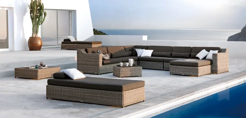 The Ultimate Guide to Outdoor Hotel Furniture: Elevate Your Guests’ Experience with ESAS DESIGNS